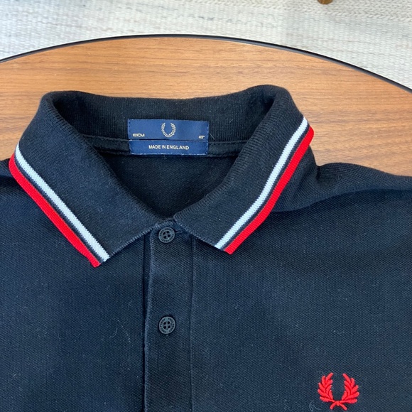 Fred Perry made in England - Picture 2 of 2